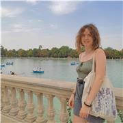 Profesora de español, imparte clases